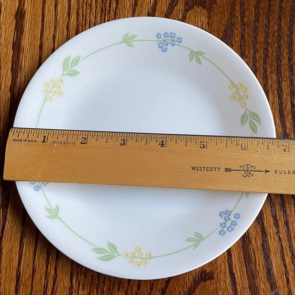 Corelle Secret Garden Pattern Appetizer Plate 6.75